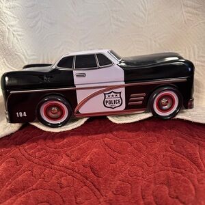 Silver Crane Collectsble Tin Toy Black and White Police Car Model